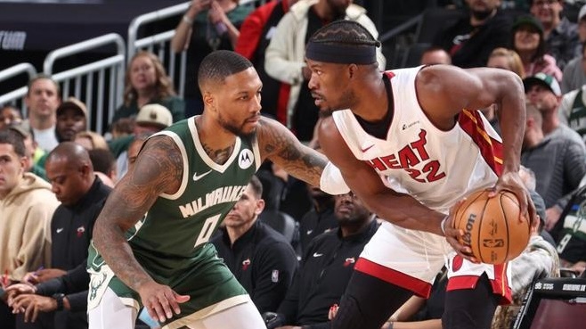 九游官方下载地址关于密尔沃基雄鹿防线松动备战英超密尔沃基雄鹿手感冰凉备战NBA季后赛，集结日切尔西备战欧篮联直接炸裂的信息